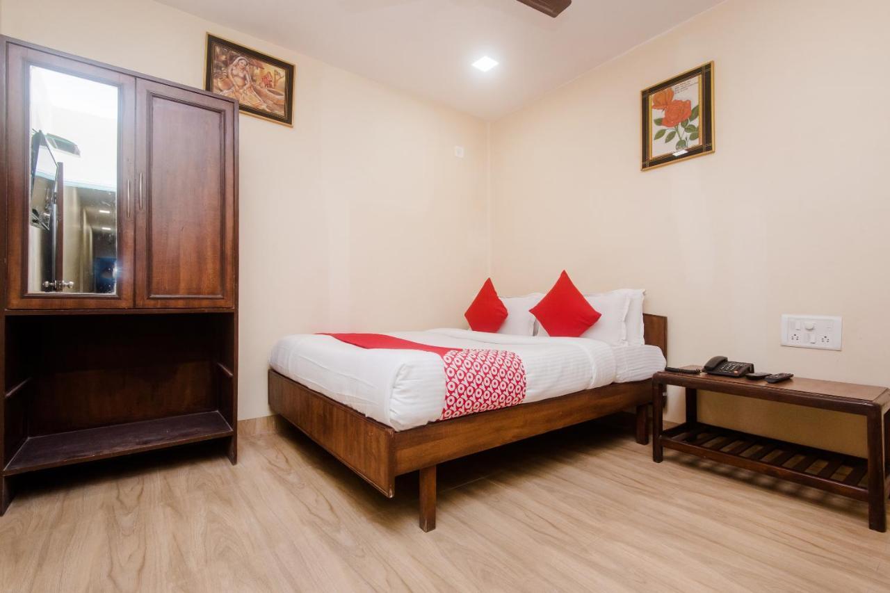 Oyo Shivar Guest House Near Carnival Cinemas Imax Mumbai Kültér fotó